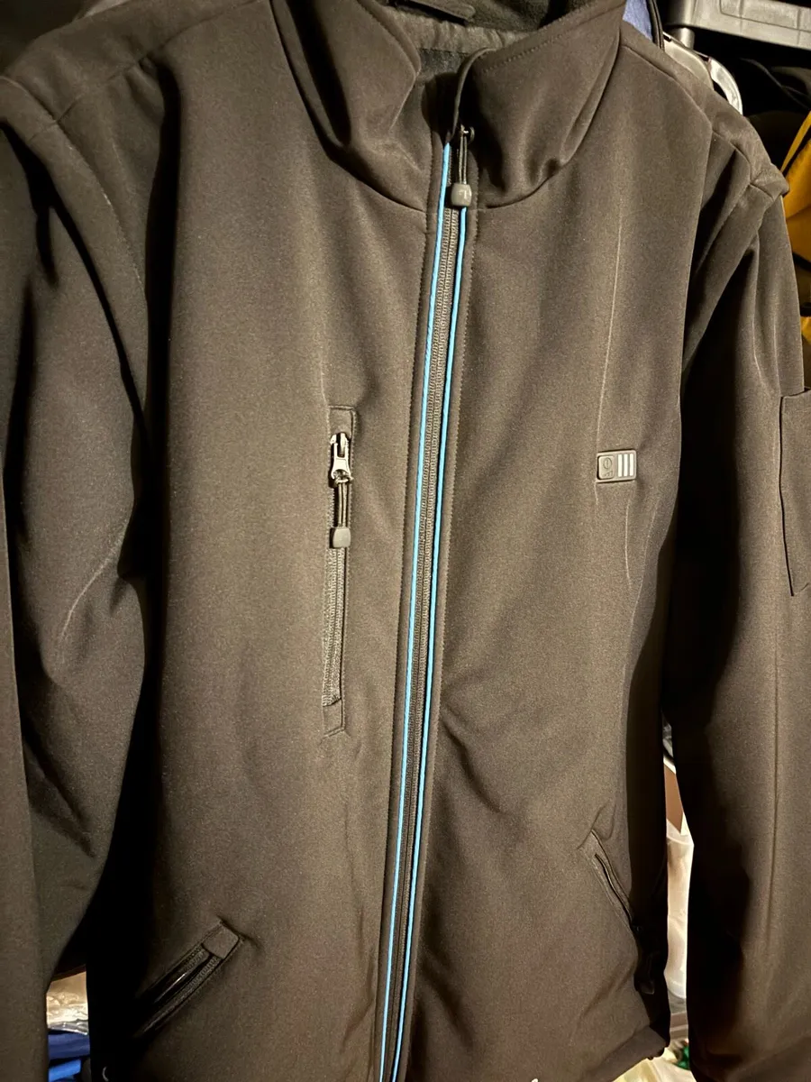 Makita heated jacket - Image 3