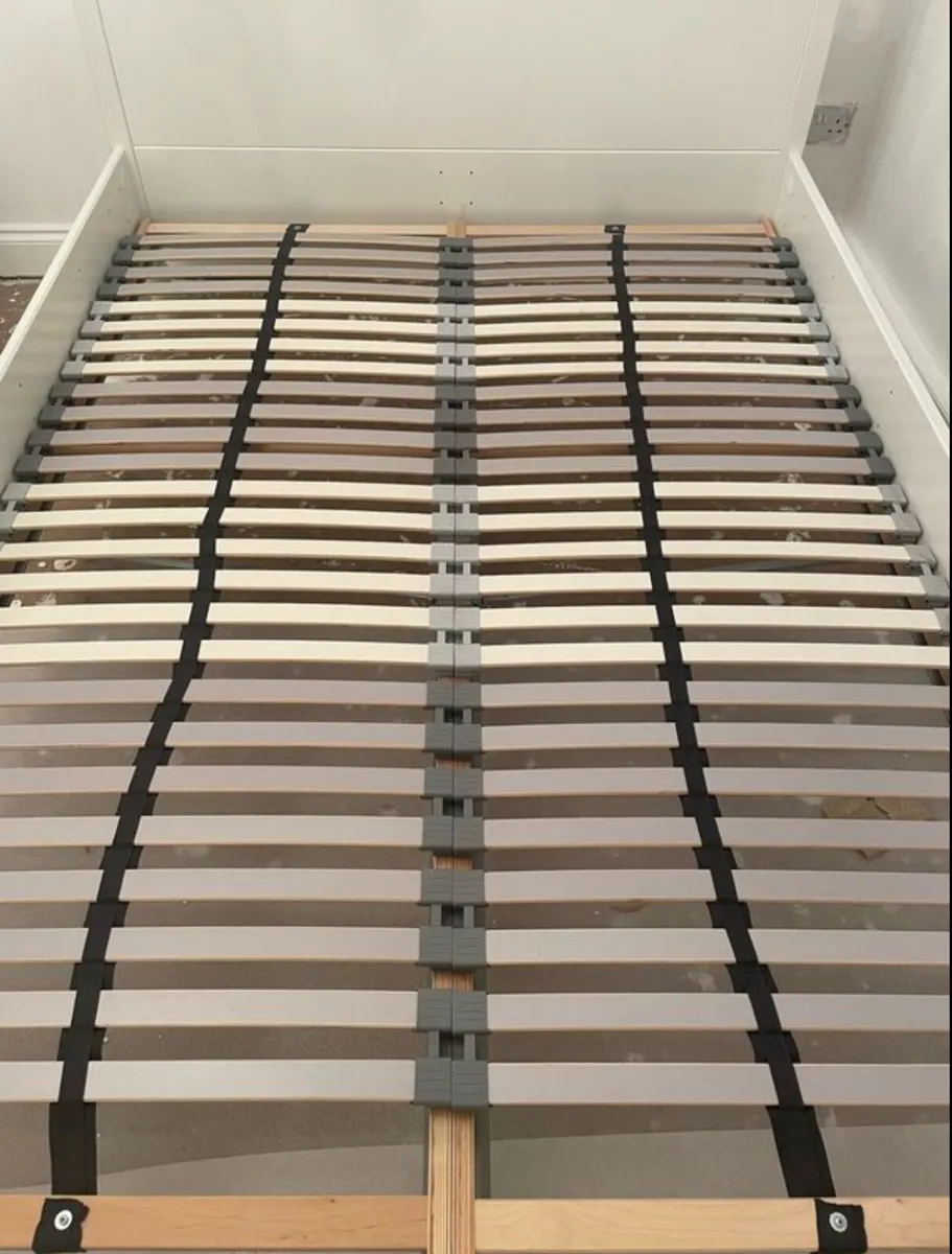 IKEA TYSSEDAL White double bed - Image 3