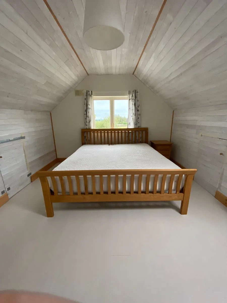Solid oak, super king-sized bed with mattress - Image 3