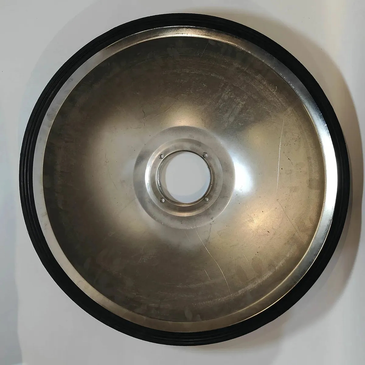 Barber Chair Base Replacement – Professional Salon - Image 4