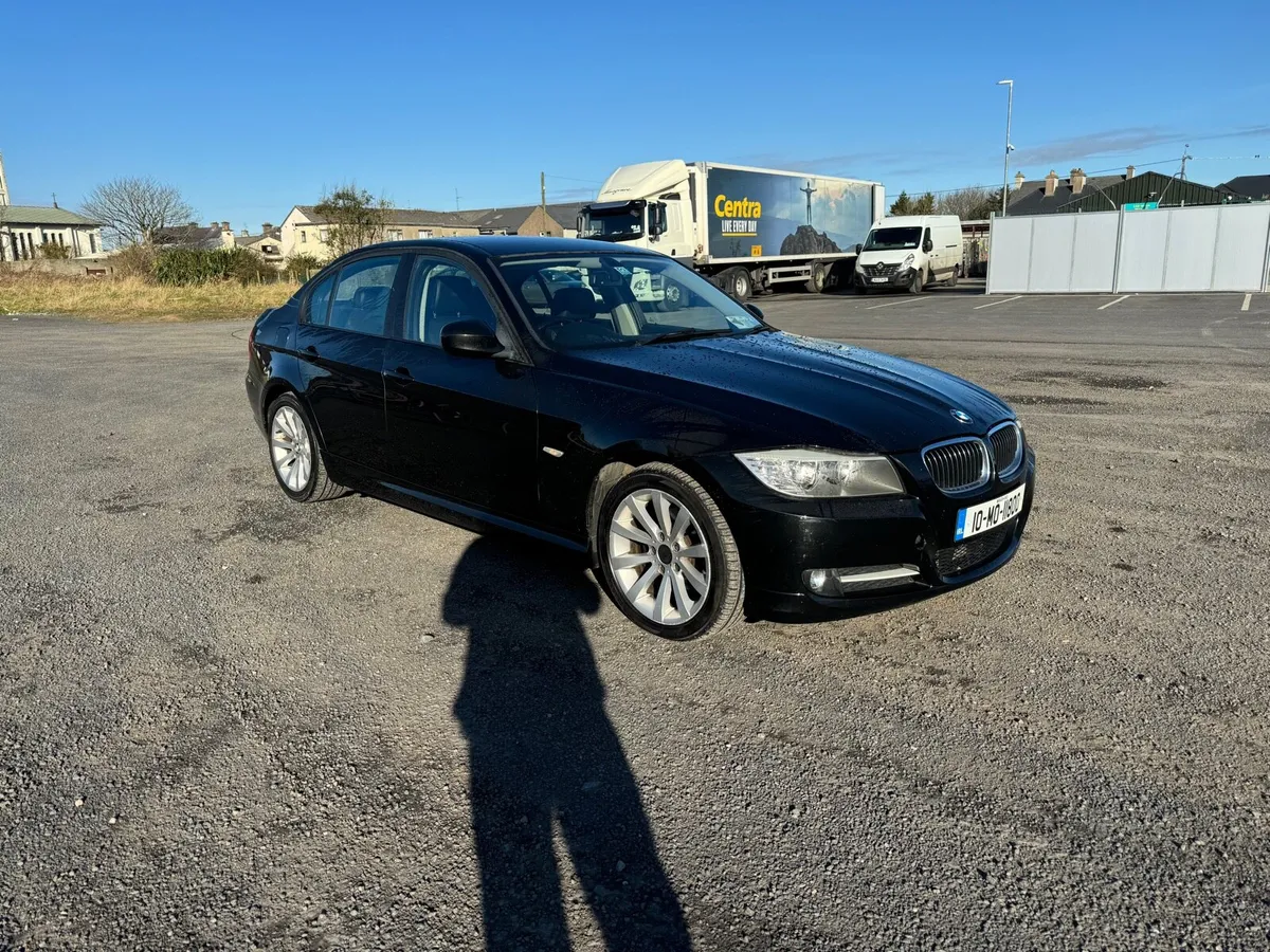 2010 e90 318D - Image 2