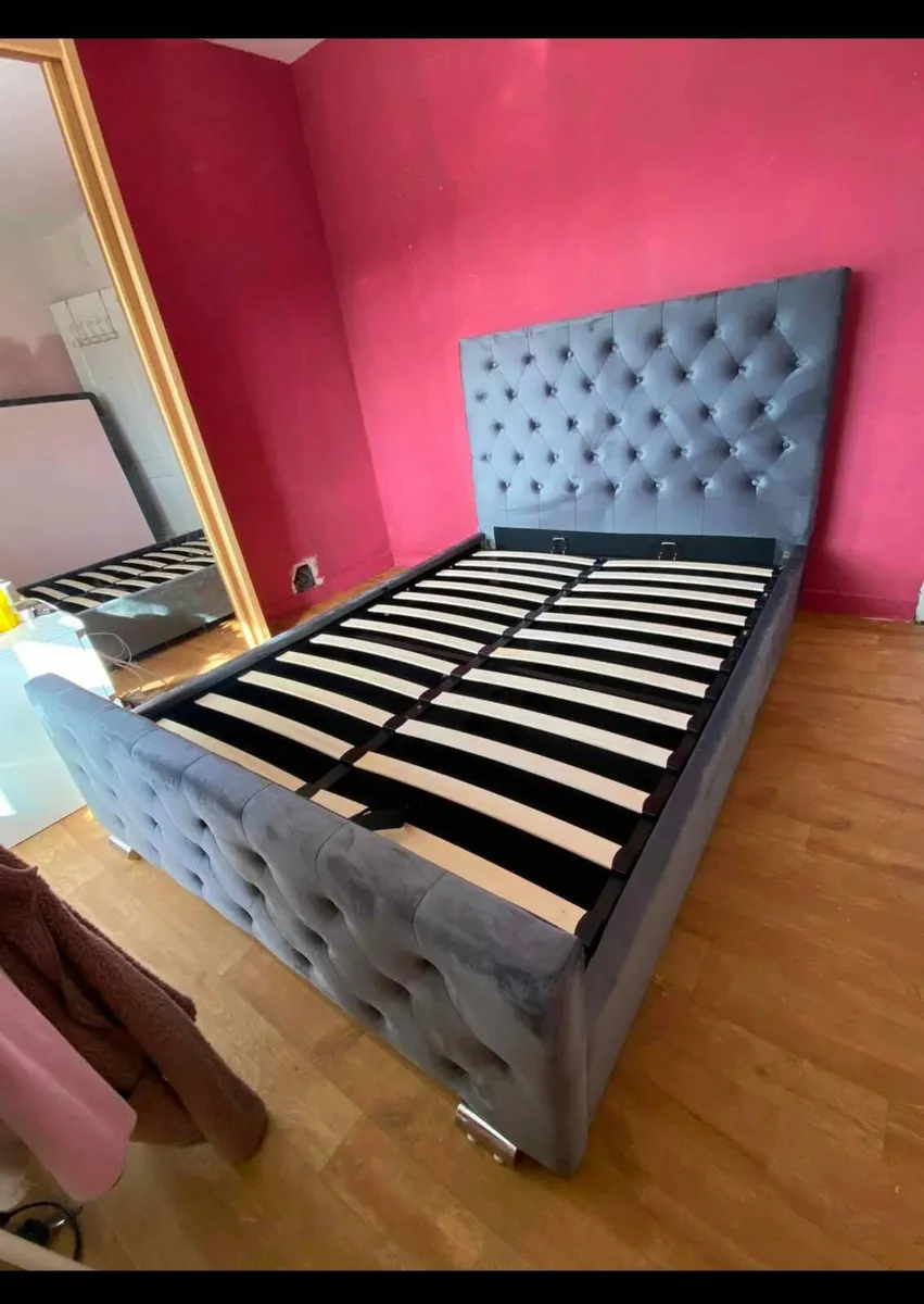 Storage beds - Image 1