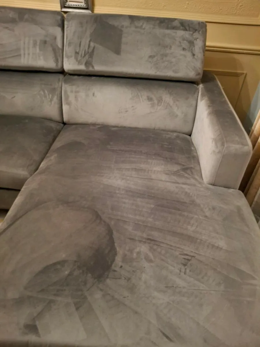 Furniture - Image 3