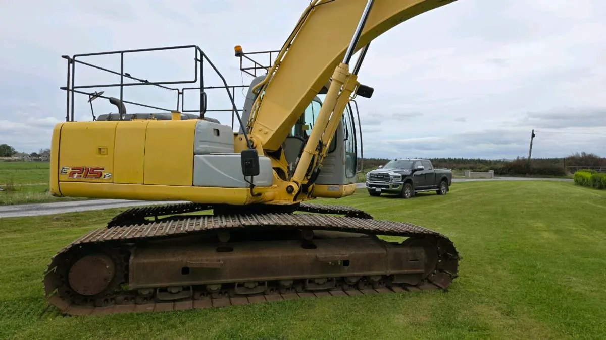 Kobelco 215 e - Image 1