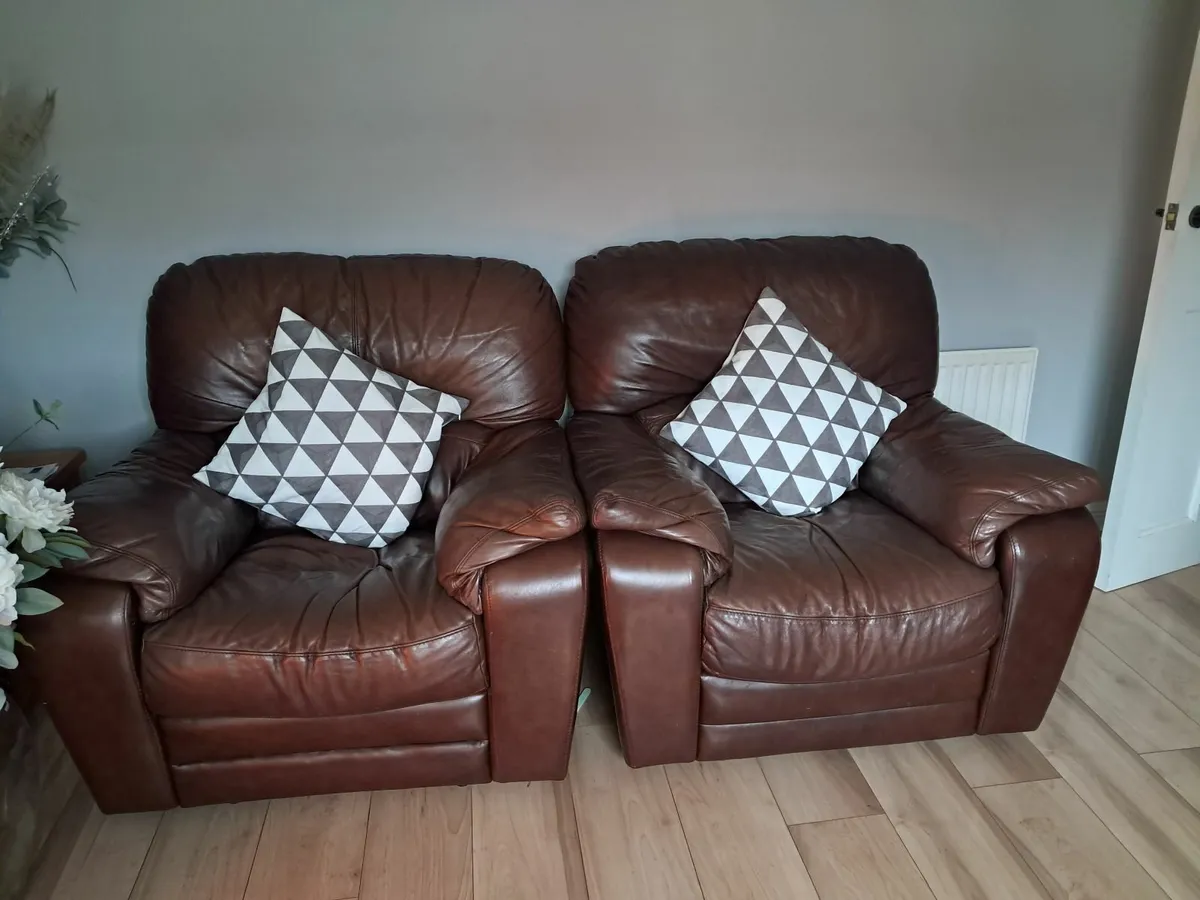 3 piece suite - Image 1