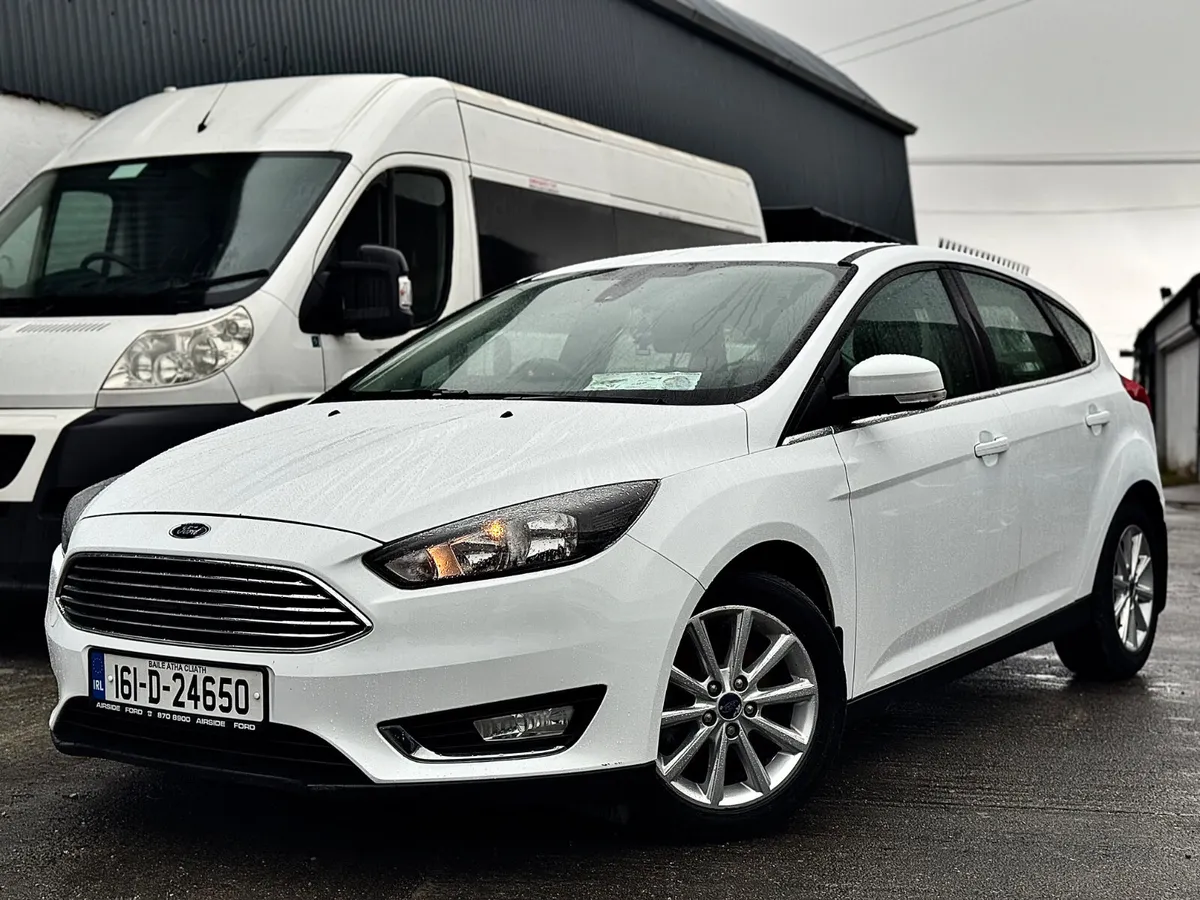 ⚫️Ford Focus 2016 NEW NCT!! MINT⚫️ - Image 3