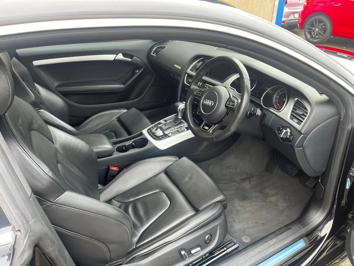 Audi A5 QUATTRO S-LINE AUTOMATIC - Image 4