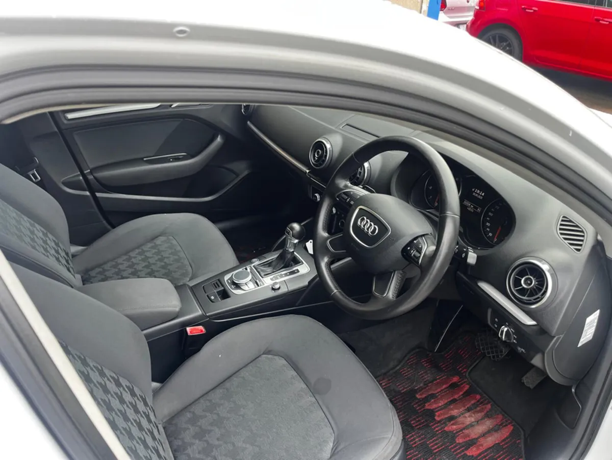 Audi A3 AUTOMATIC 1.4 TFSI - Image 4