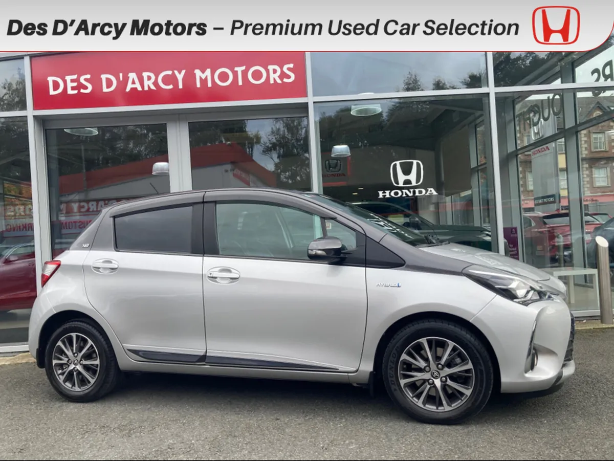Toyota Yaris HYBRID Y20 LOW MILEAGE IMMACULATE CON - Image 3