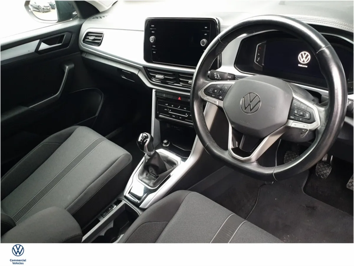 Volkswagen T-Roc 2.0TDI 116BHP LIFE COMMERCIAL (VA - Image 3
