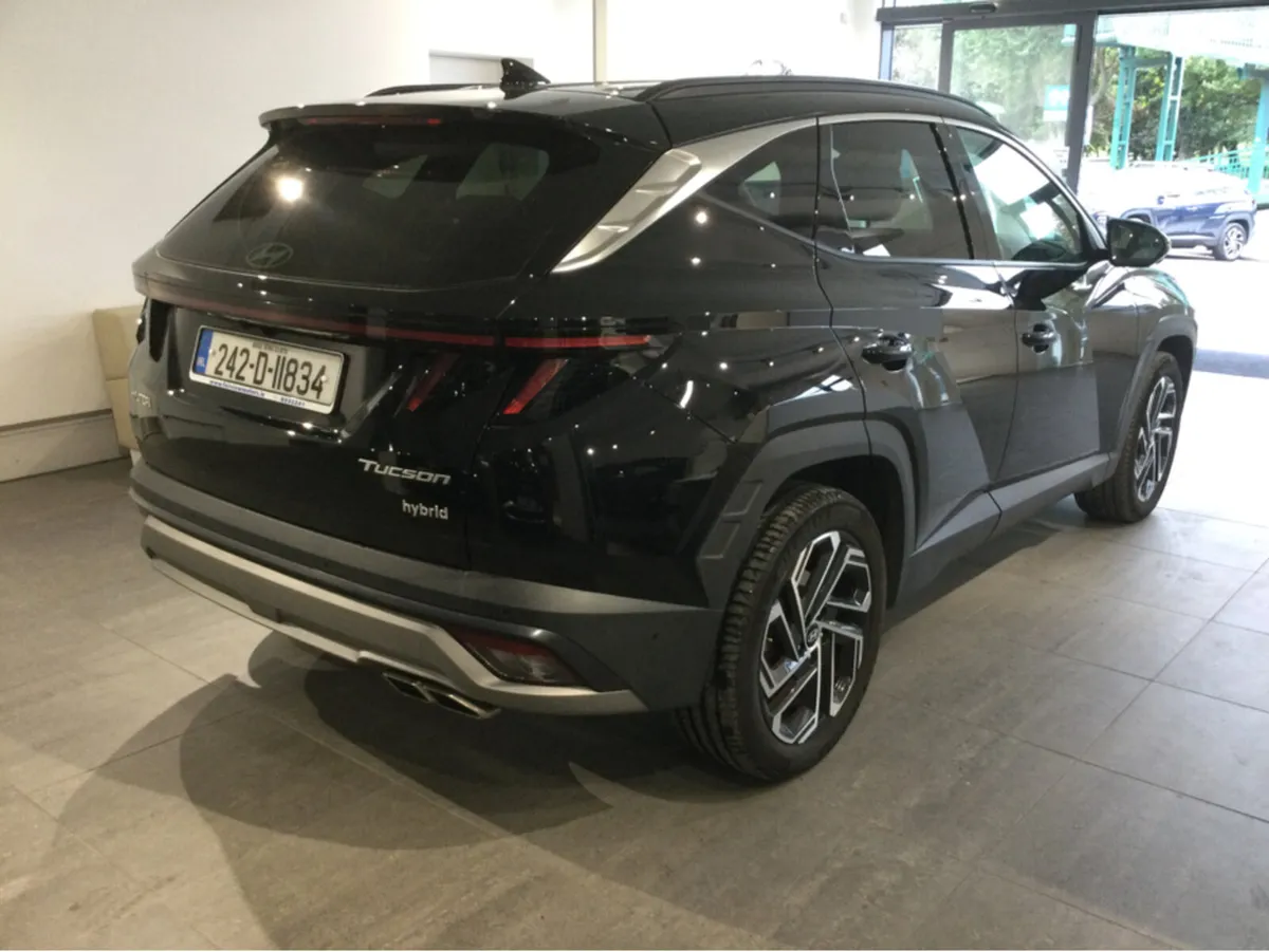 Hyundai Tucson HYBRID EXECUTIVE PLUS ** NEW MODEL - Image 2