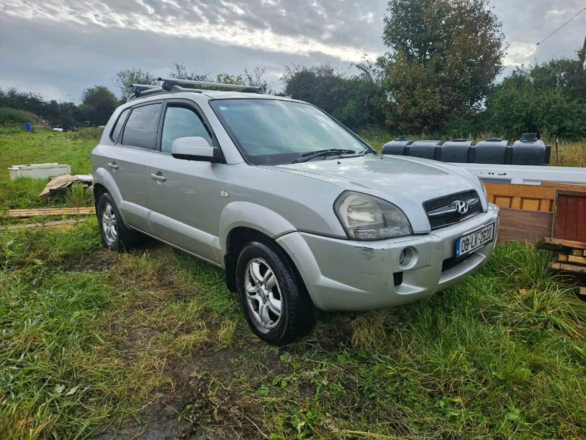 2008 hyundai tucson - Image 1
