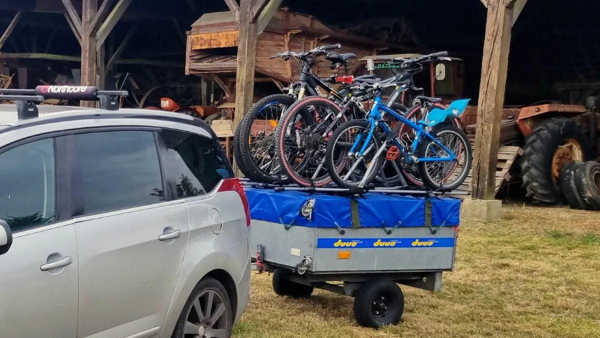 Camping Trailer - Image 3