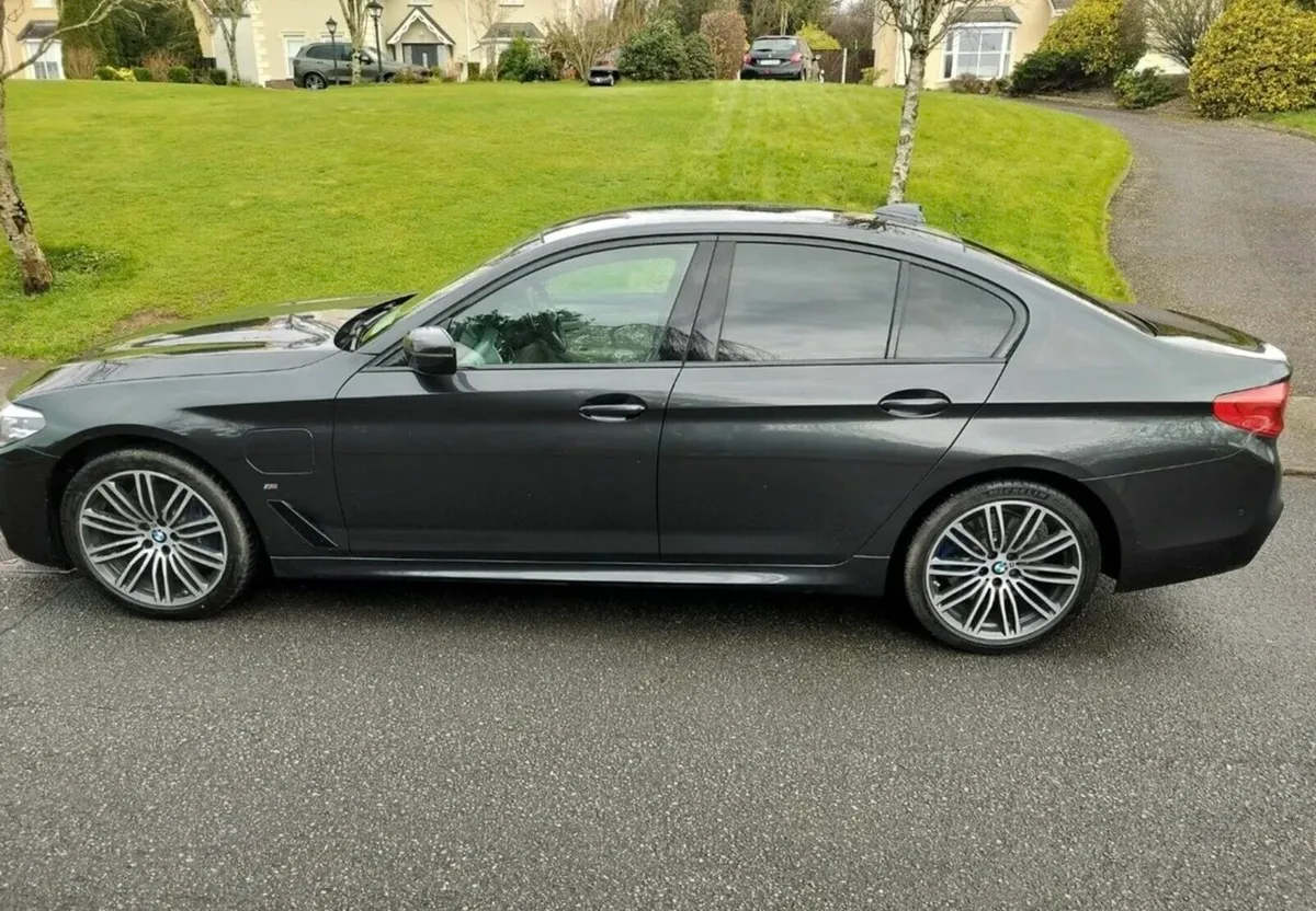 BMW 530E M-Sport 2020 PHEV - Image 3
