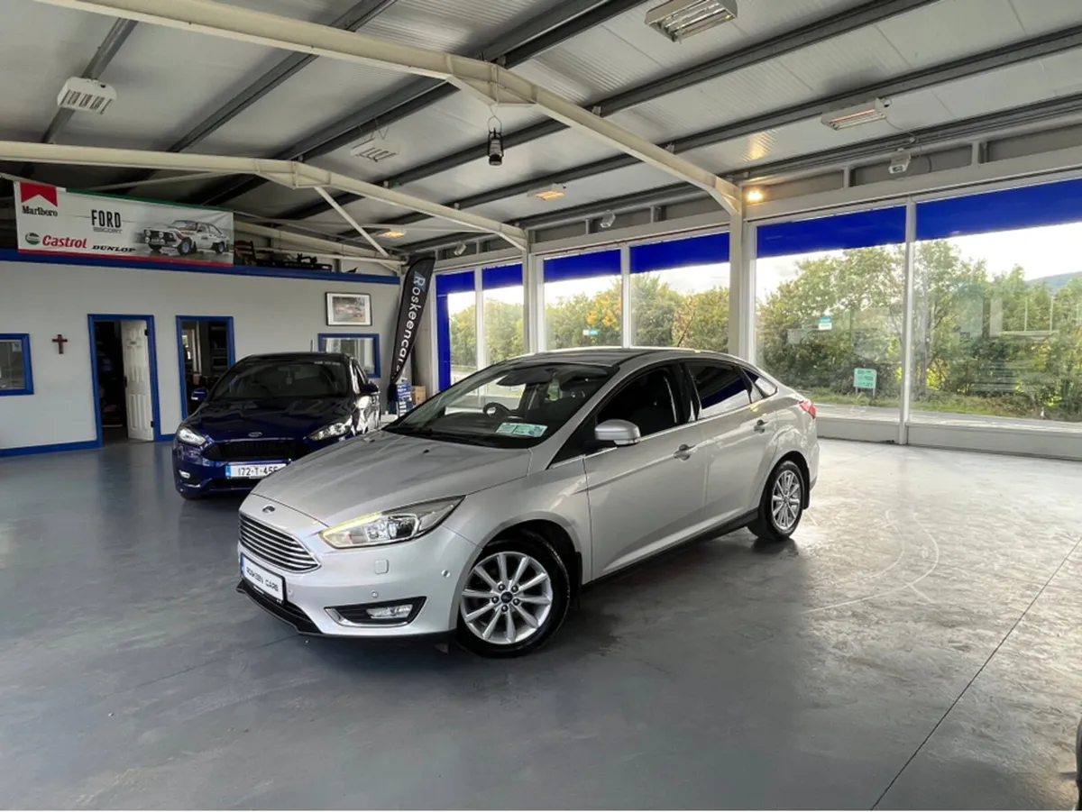 Ford Focus TITANIUM 1.5 TD 120PS 6SPEED 4DR - Image 3