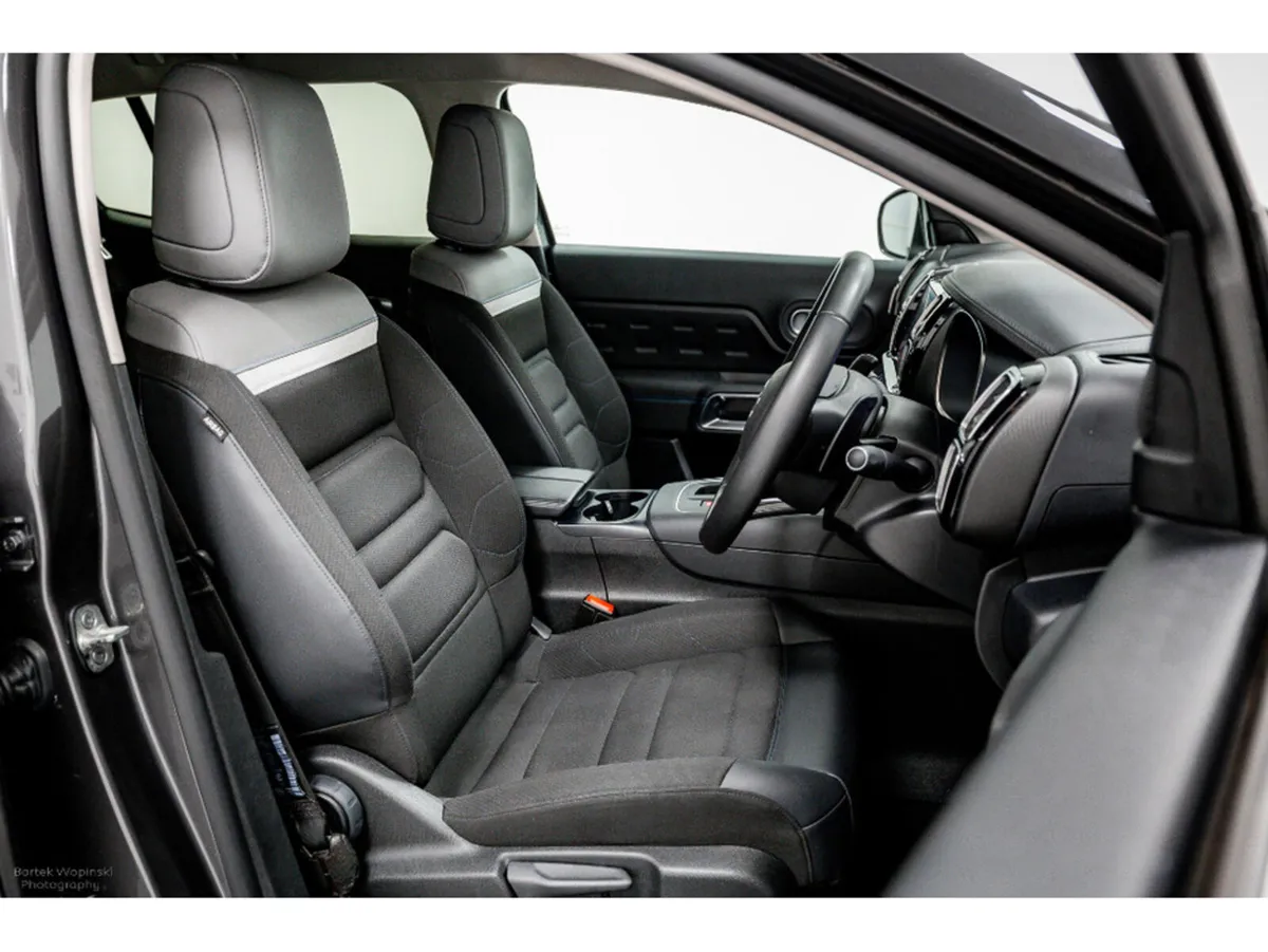 Citroen C5 Aircross Feel Pack 1.5 Diesel Auto 130H - Image 3