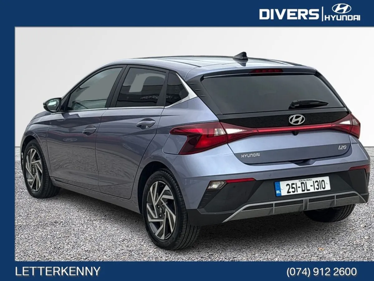 Hyundai i20 Deluxe Plus - Image 3