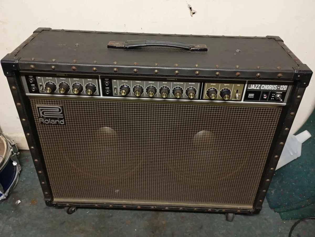 Roland Jazz Chorus JC-120 - Image 1
