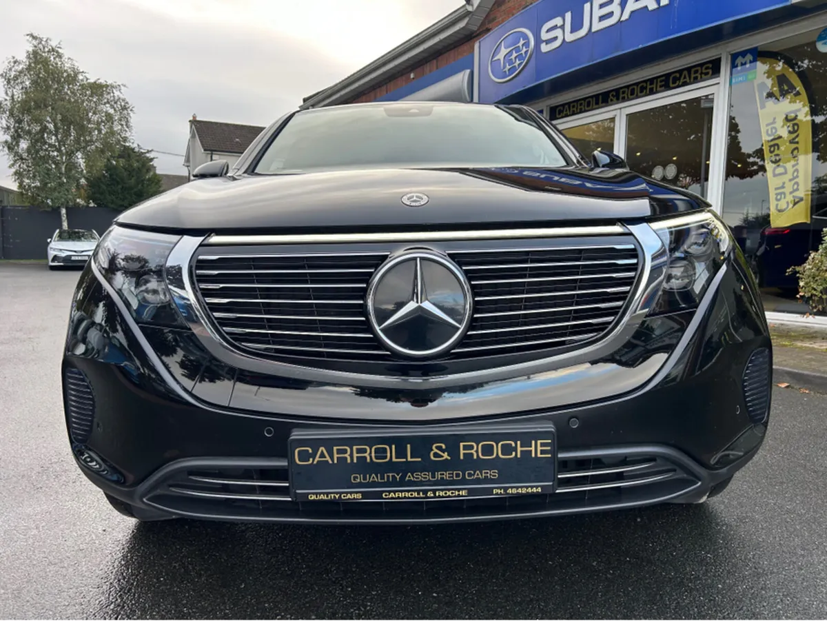 Mercedes-Benz EQC 400 Sport-4Matic { 4x4 } Beautif - Image 3
