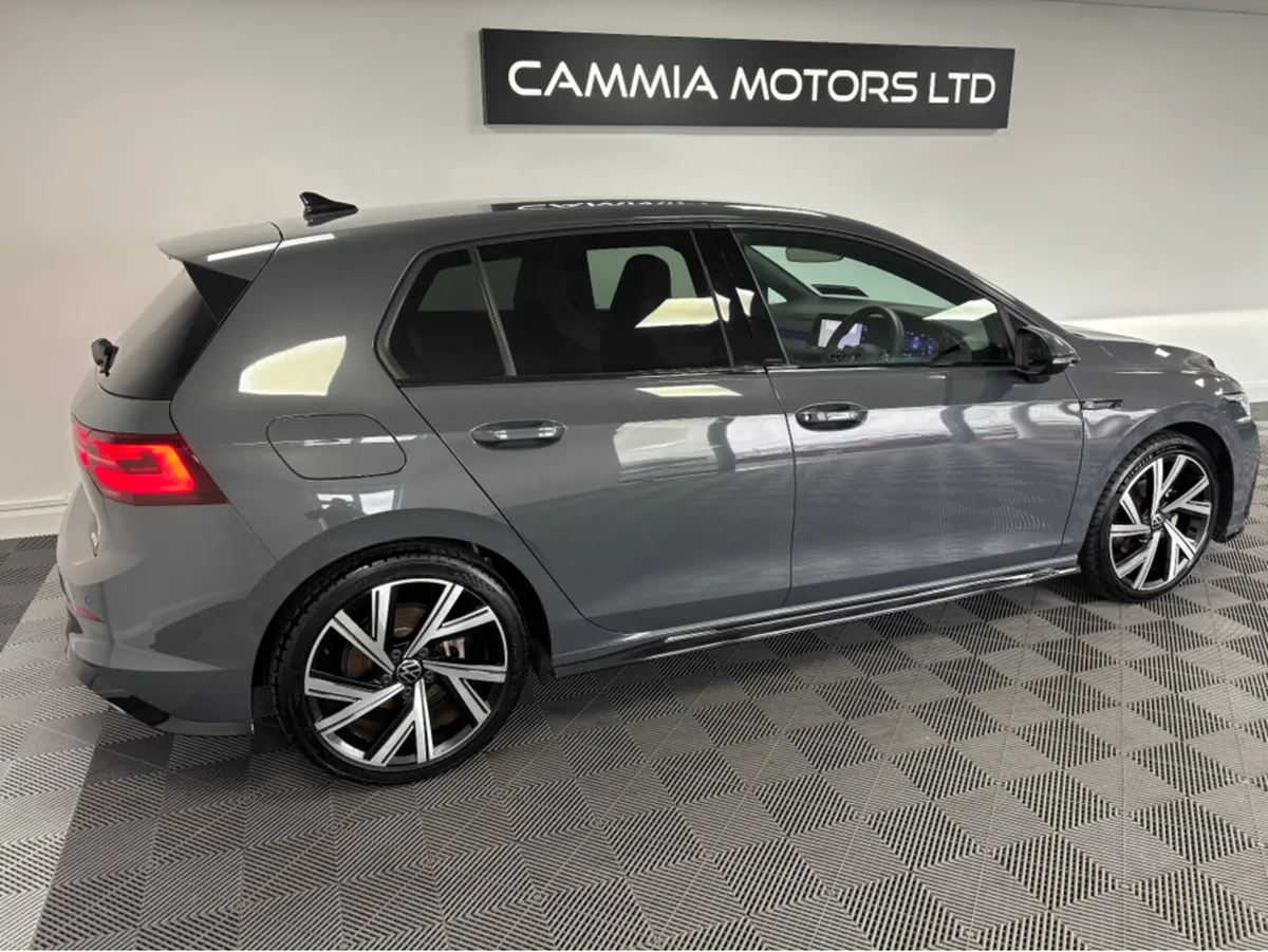 Volkswagen Golf *VOLKSWAGEN GOLF* *MK-8* *R-LINE* - Image 3