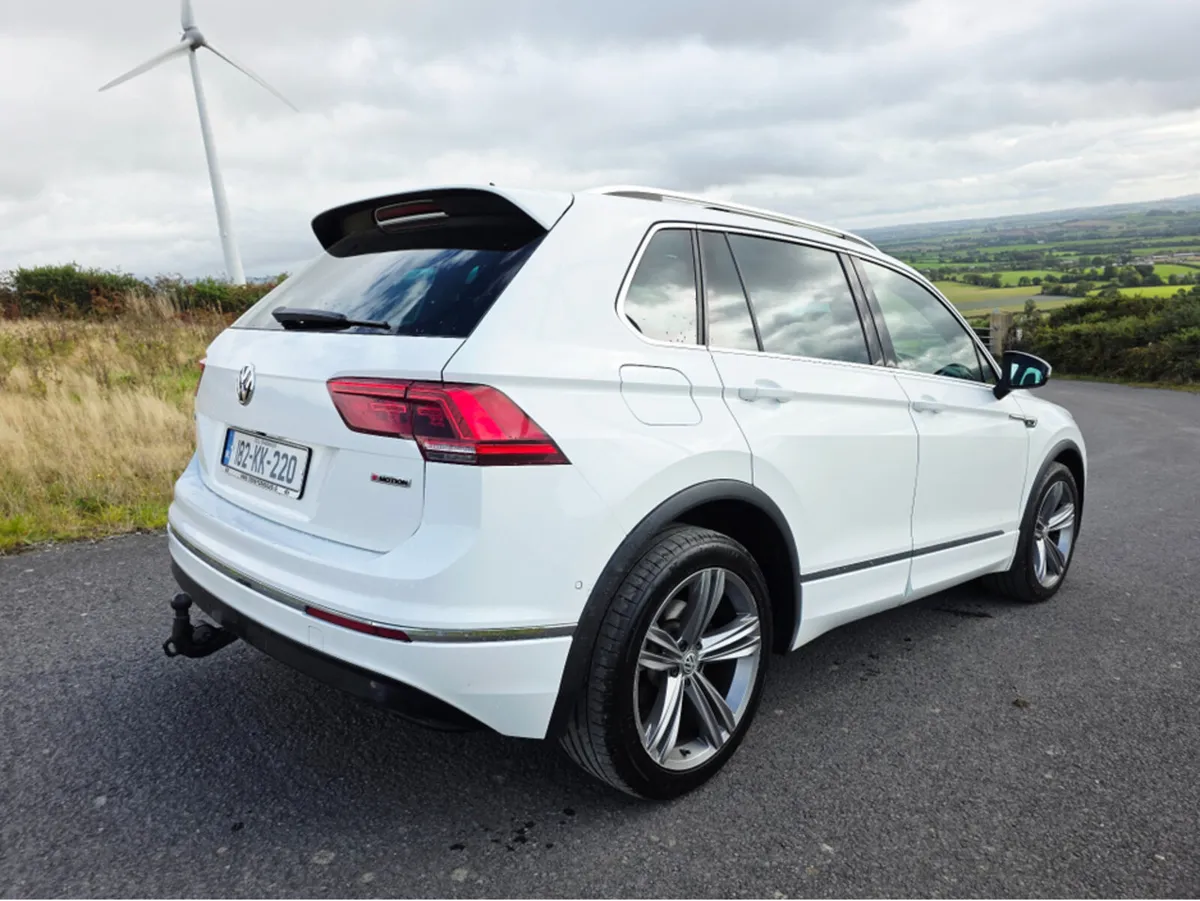 Volkswagen Tiguan R-Line 2.0 TDI 150HP 4MOTION - Image 4