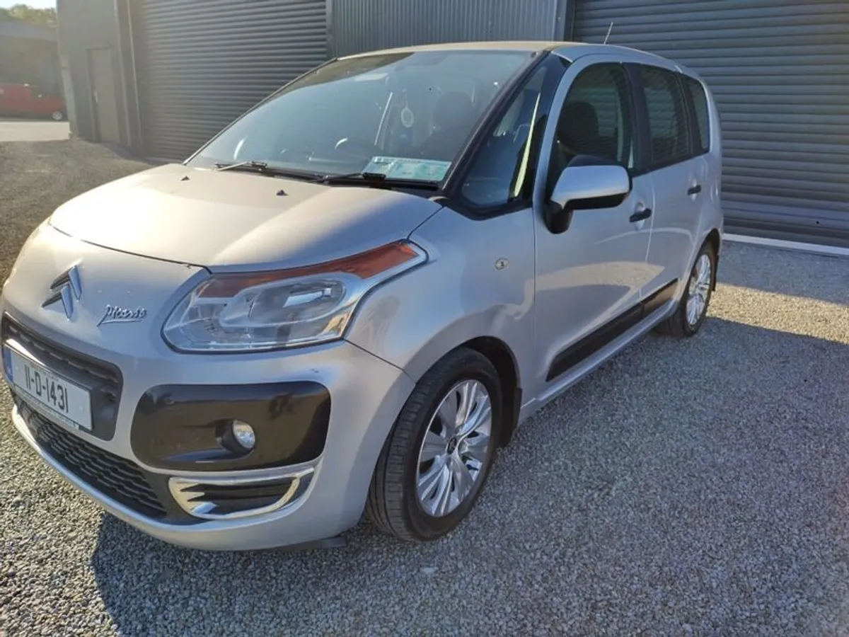 2011 Citroen C3 picasso vtr taxed & tested - Image 2