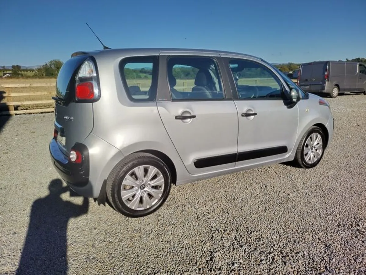 2011 Citroen C3 picasso vtr taxed & tested - Image 3