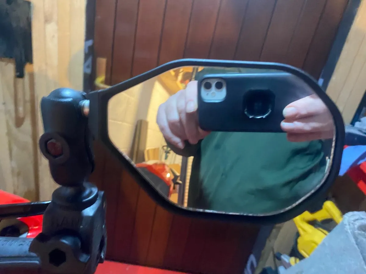 Motorbike - Image 3