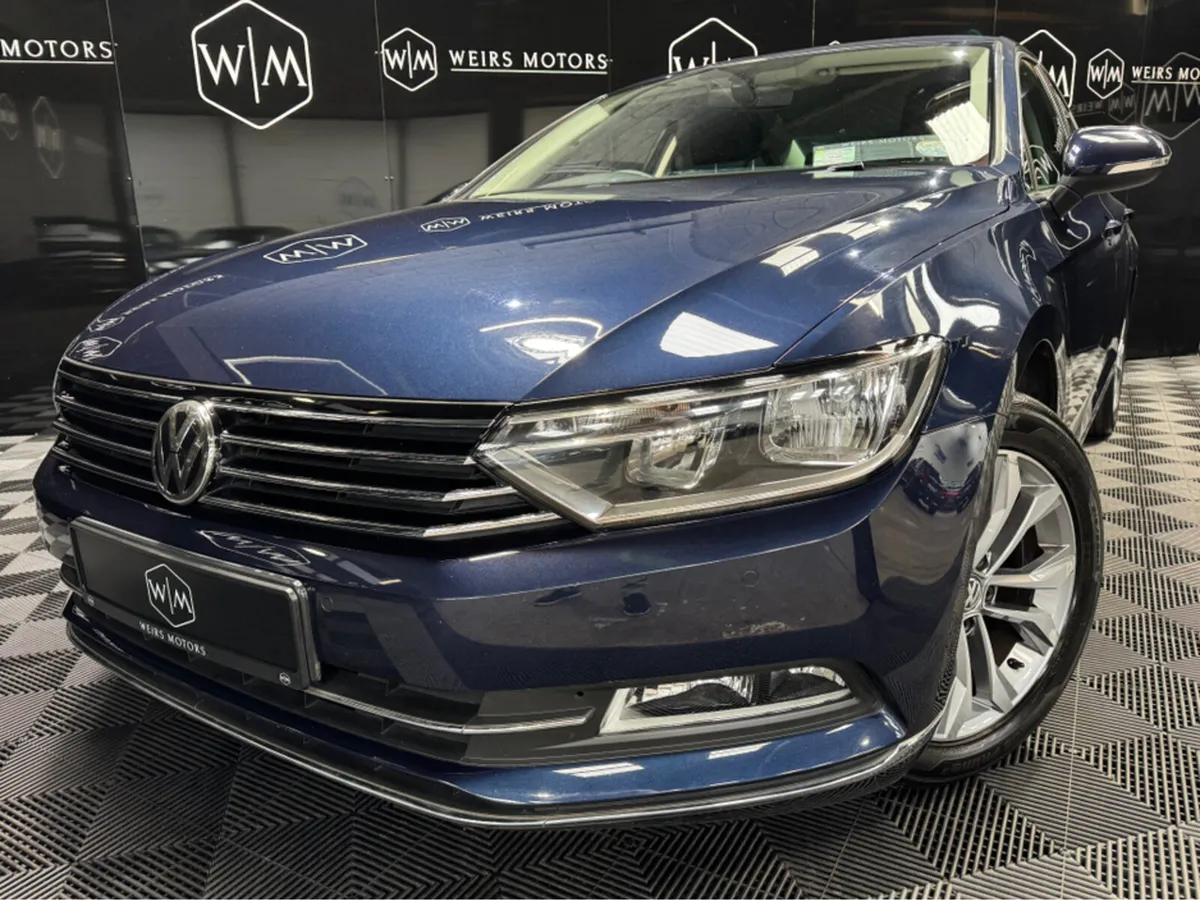 Volkswagen Passat HIGHLINE 1.4 TSI ACT MANUAL 6SPE - Image 3