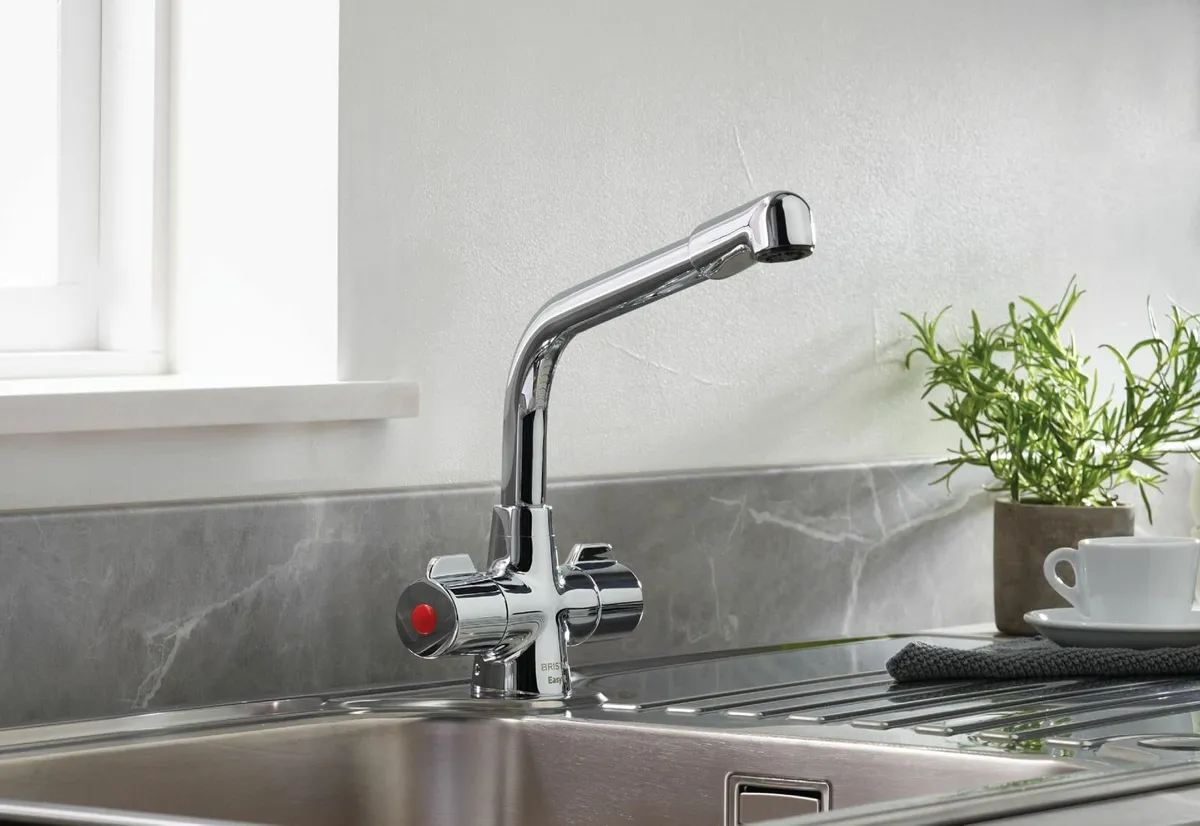 MH SNK EF C Manhattan Easyfit Kitchen Sink Mixer T - Image 2