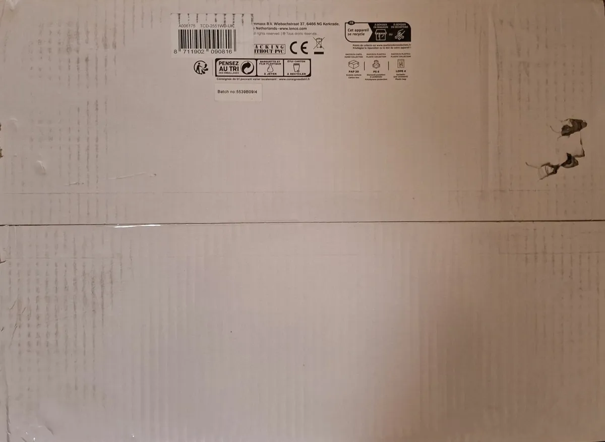 Lenco Classic Turntable - Image 4