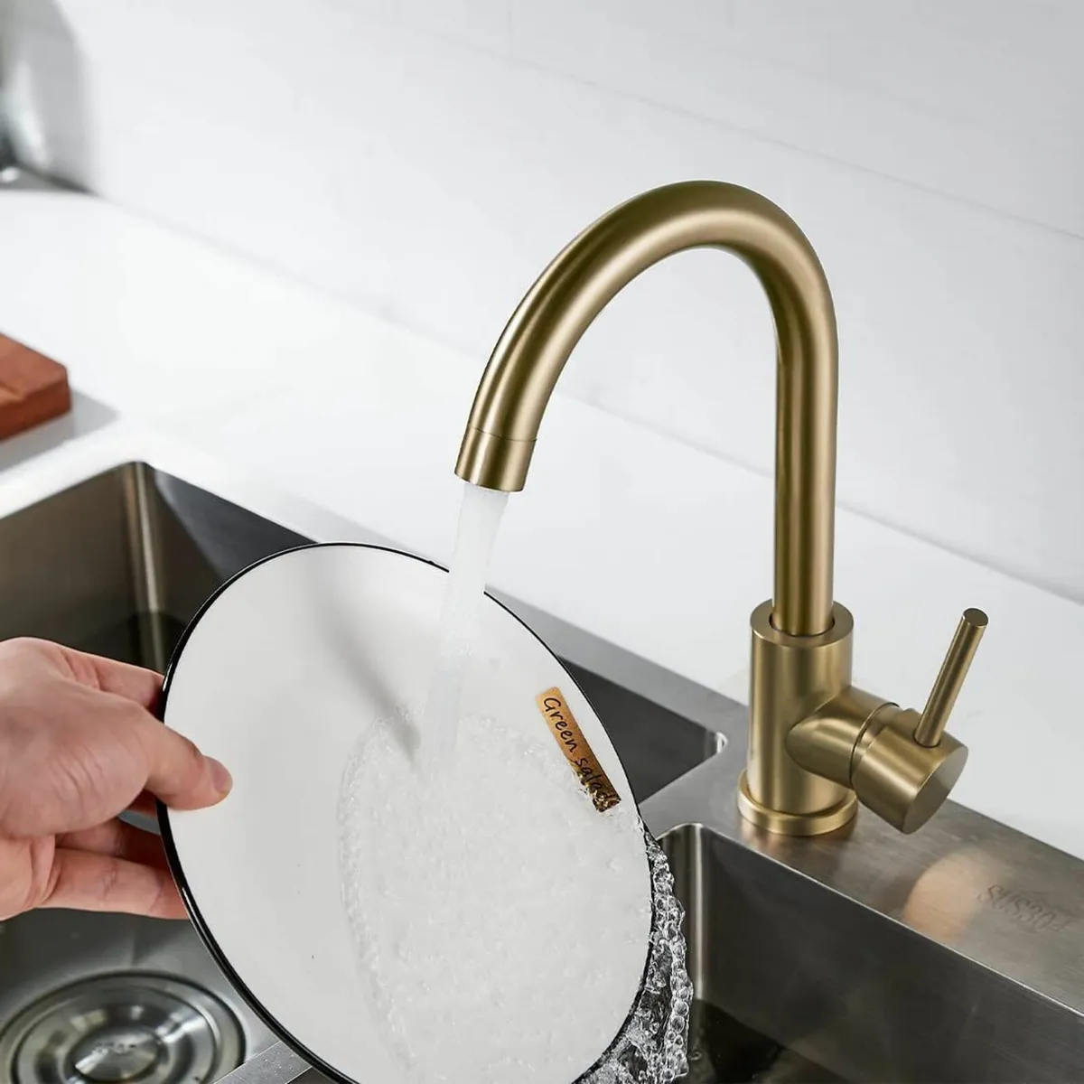 Brushed Gold Kitchen Tap Swan Neck Single Lever Si - Image 4
