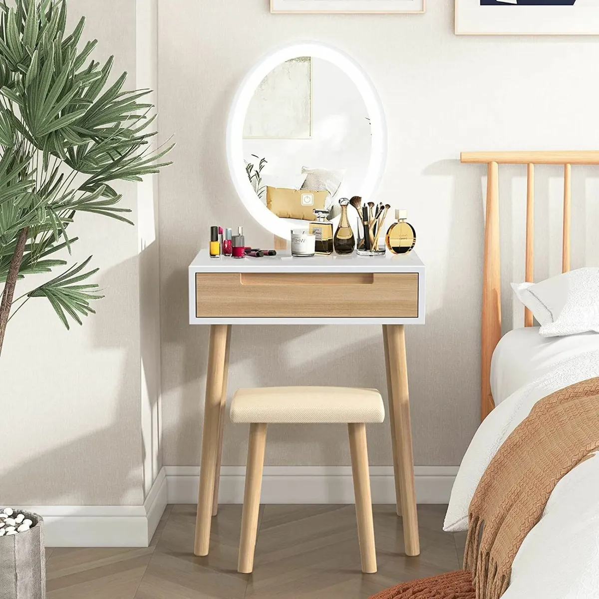 Makeup Vanity Dressing Table Mirror Cosmetic Cabin - Image 1