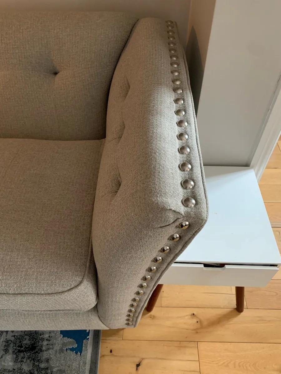 Couch - Image 3