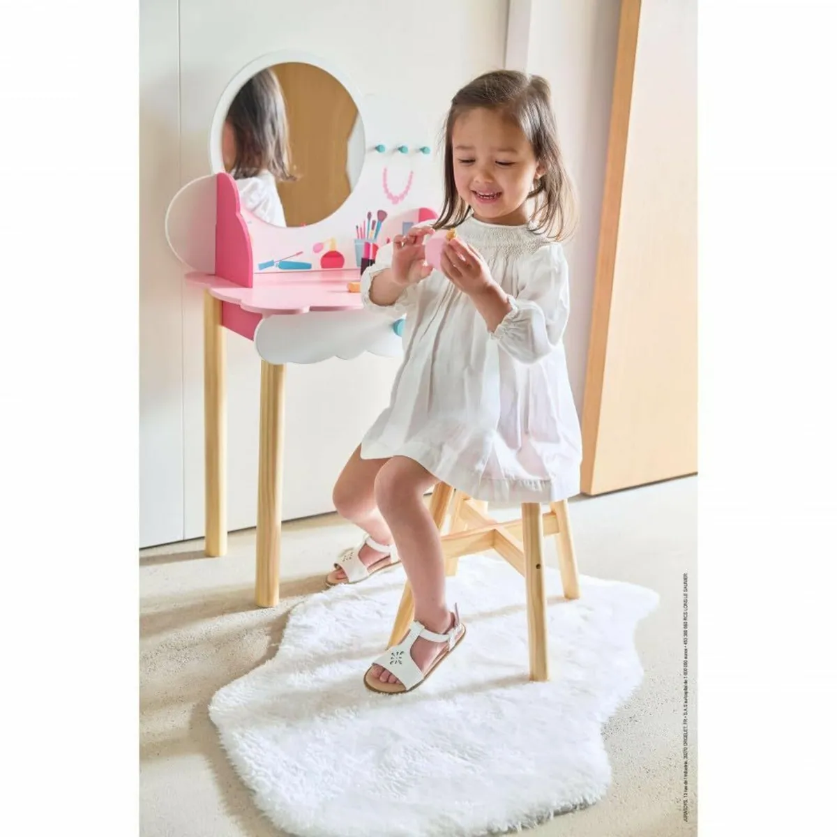 - P'tite Miss Wooden Dressing Table for Children 1 - Image 2