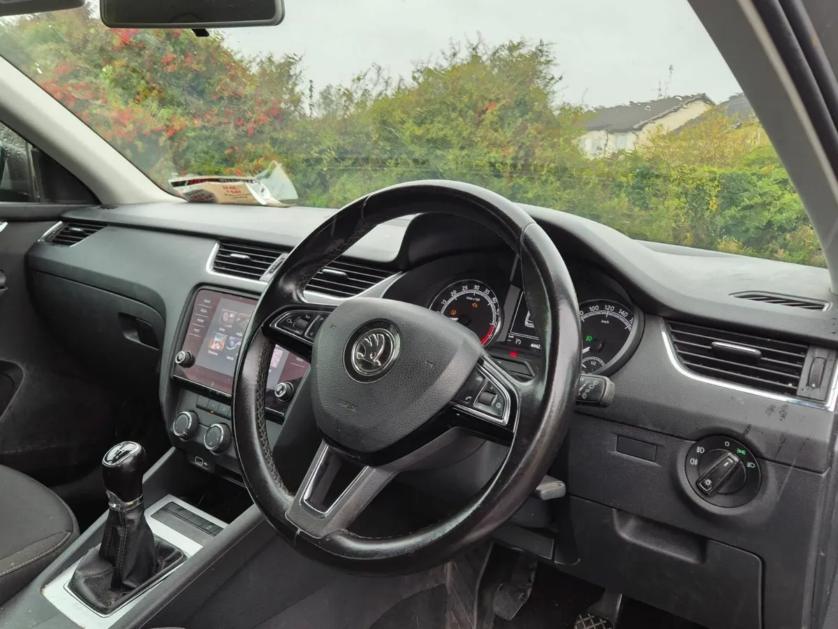 Skoda Octavia 2018 - Image 3