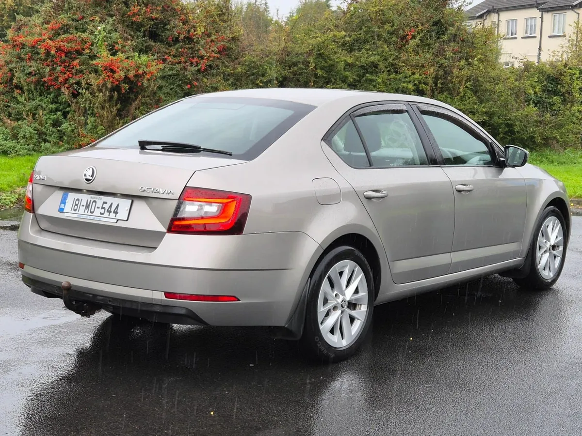 Skoda Octavia 2018 - Image 4
