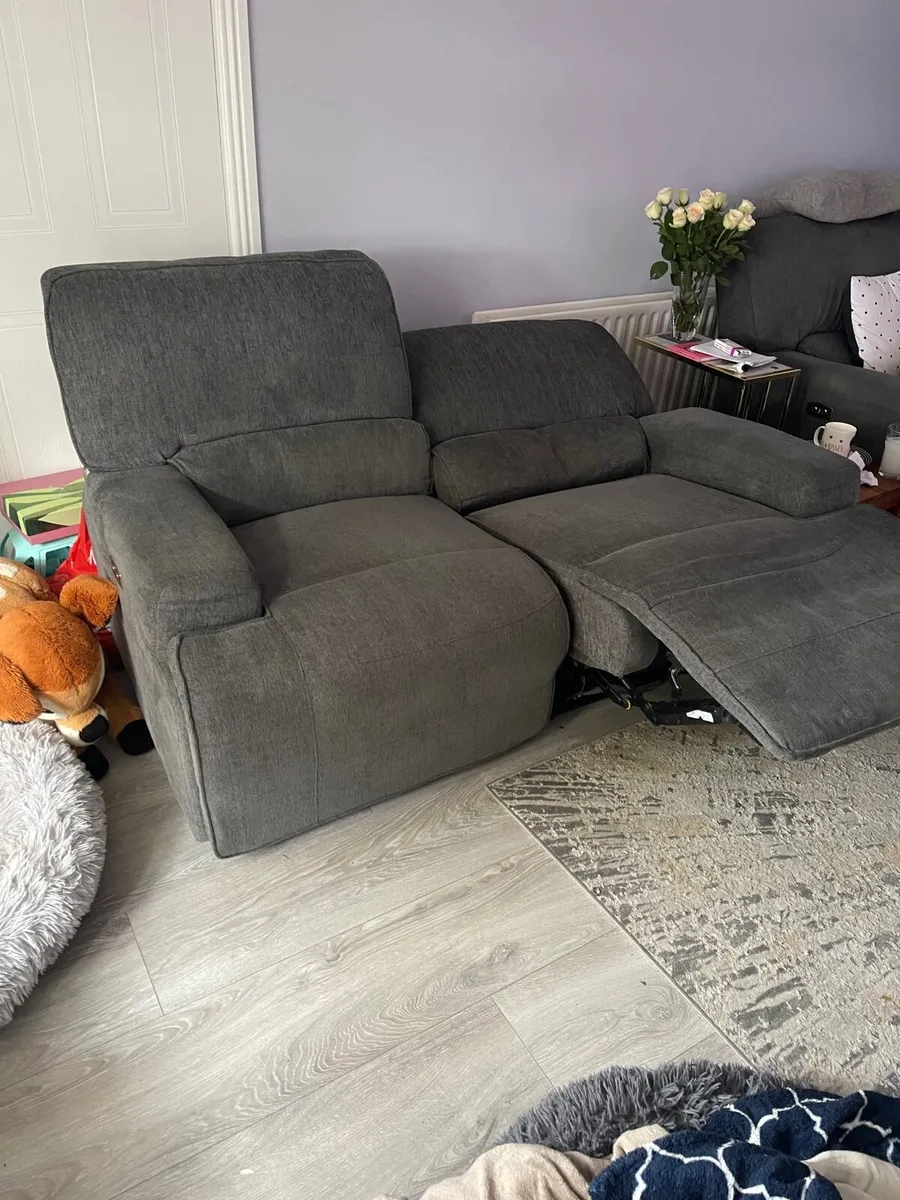 Sofa - Image 3
