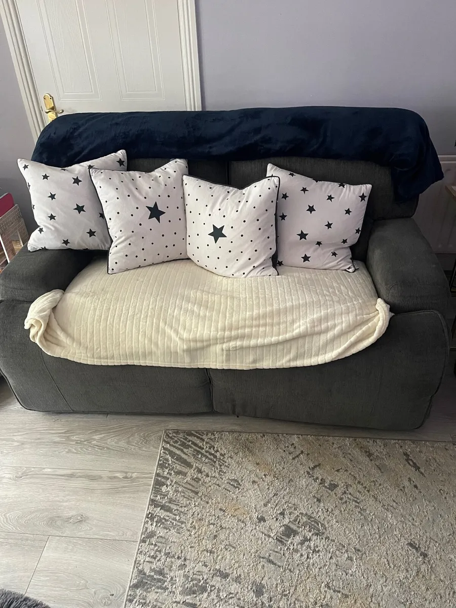 Sofa - Image 4