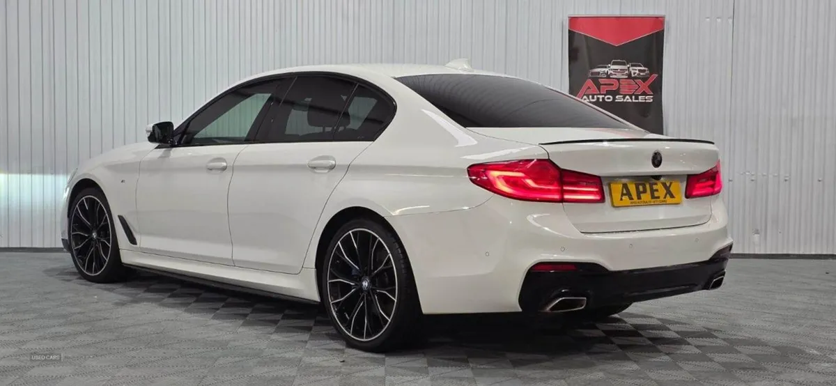BMW 5 Series Diesel Saloon - Image 4