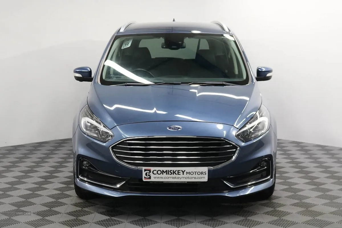 Ford Galaxy Ecoblue Titanium - Image 2