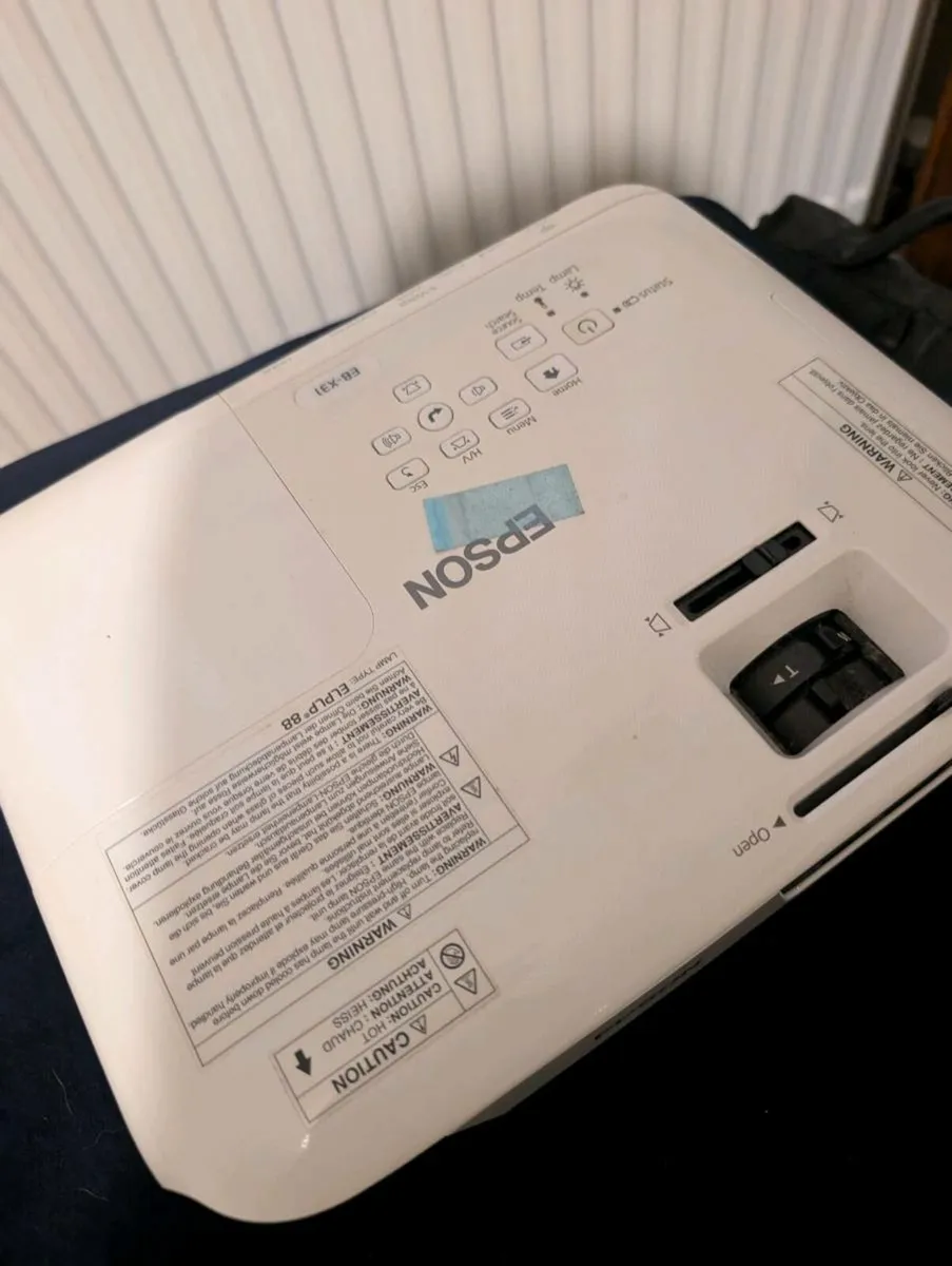 Projector - Epson - Image 3