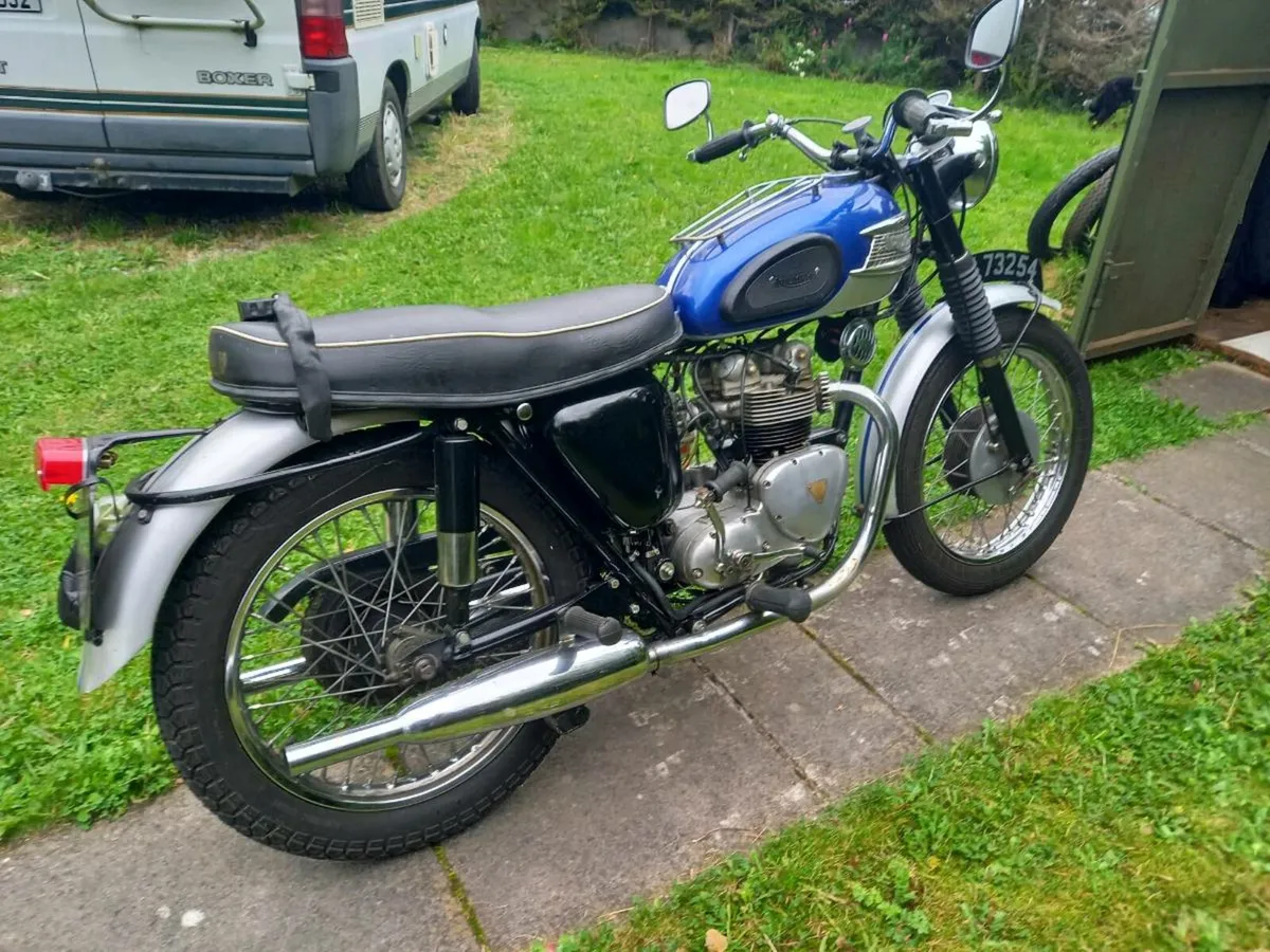 Triumph 3ta - Image 3