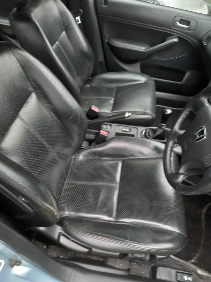 Honda civic  petrol for parts - Image 2