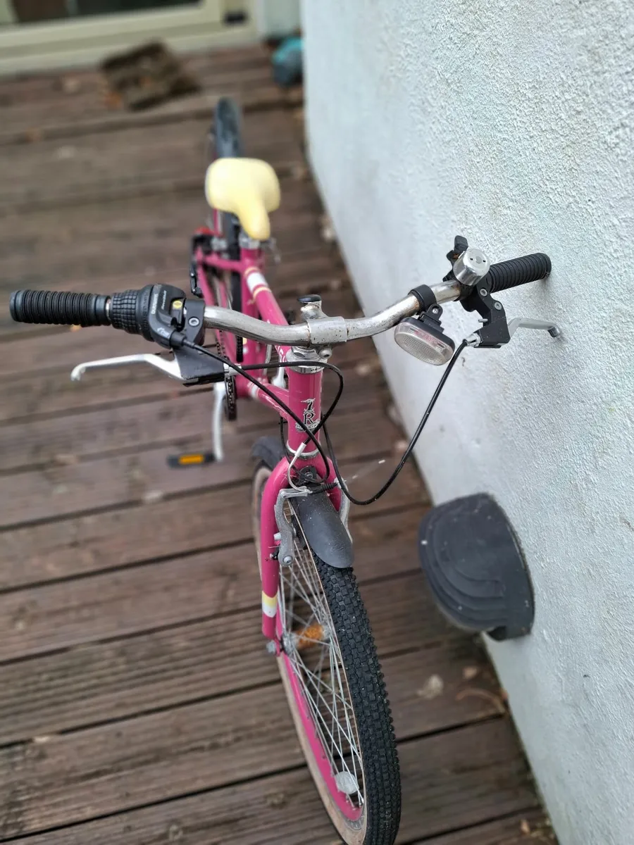 Girl's Raleigh Bicycle - Image 2
