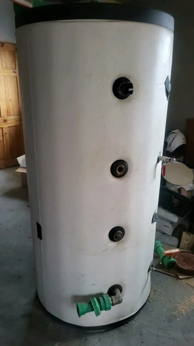 500 Lt  fully insulation stainless Steel hot tank - Image 3