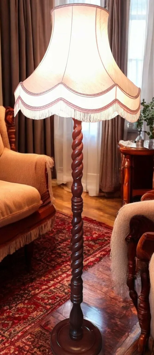 Beautiful tall wooden floor lamp - Image 1