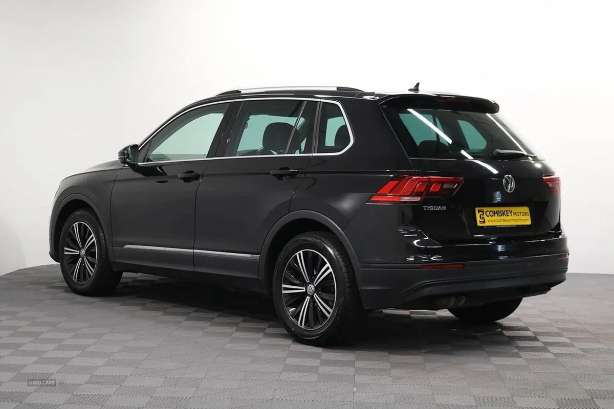 Volkswagen Tiguan TDI SE Navigation - Image 4