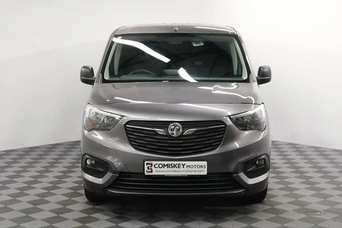 Vauxhall Combo Turbo D 2300 Sportive L2 H1 - Image 2