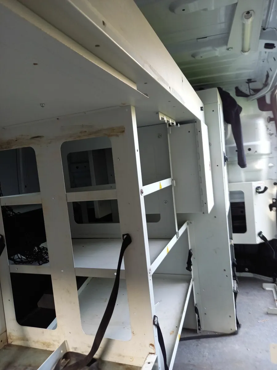 Van shelving - Image 2